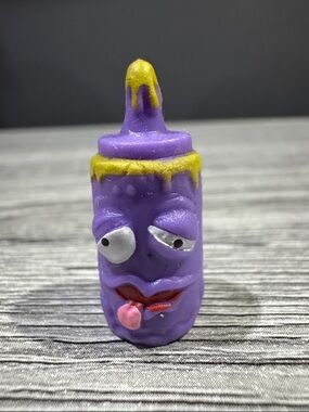 The Grossery Gang | Purple Disgusting Mustard (1-057) - Mini Collectable Figure